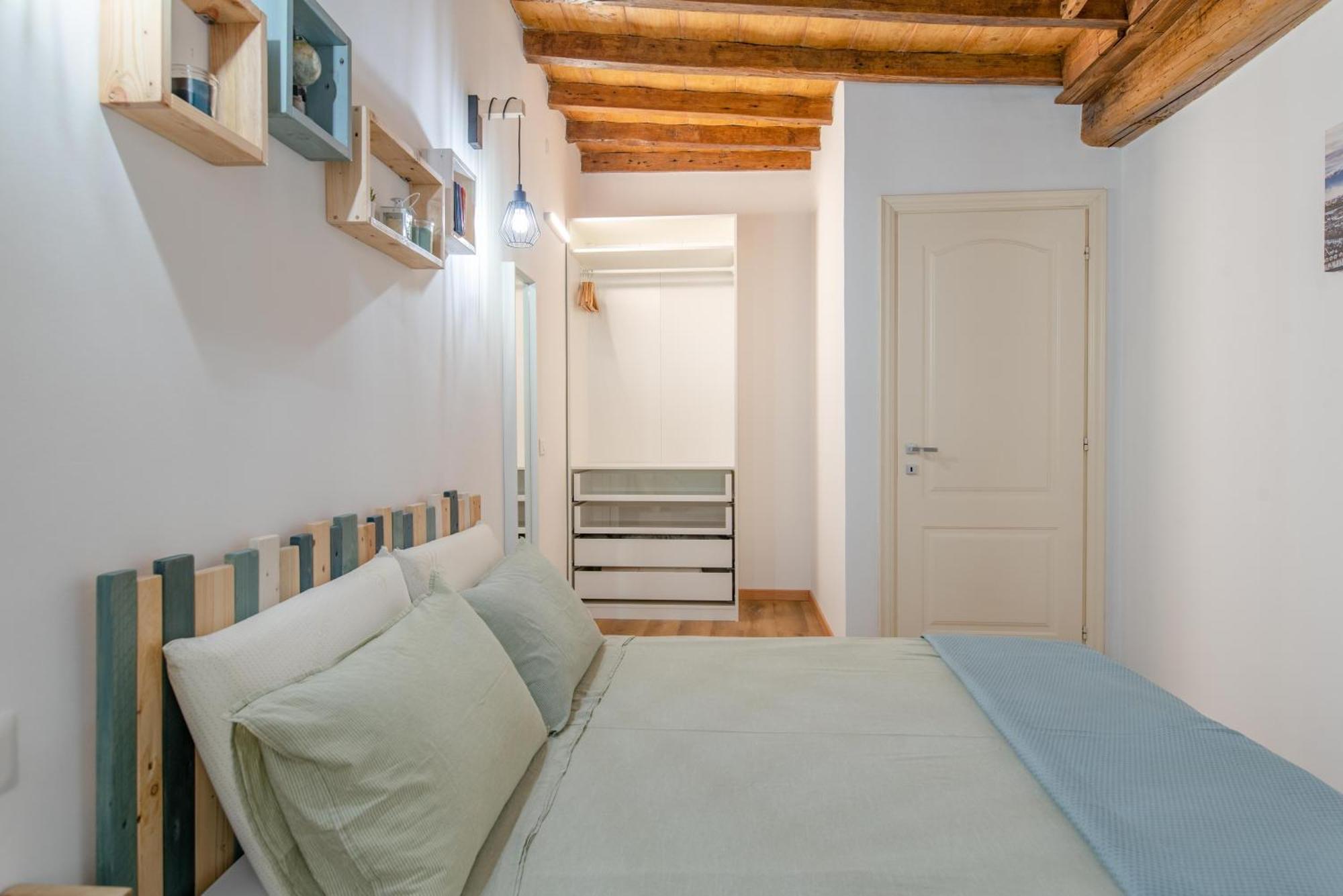 The Happyhouse, No Lift By Happyhostorino Apartment Bagian luar foto